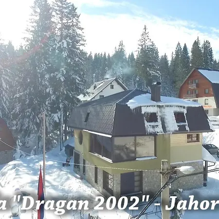 Vila Dragan 2002 ヤホリナ